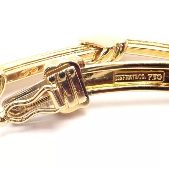 Authentic! Vintage Tiffany & Co 18k Yellow Gold Knot Link Necklace - Picture 6 of 10